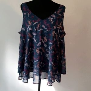 Feminine swing tank!